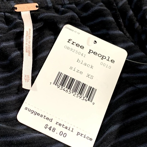 Free People NWT Dorothy Top Black Gray Stripe, XS - Picture 9 of 14